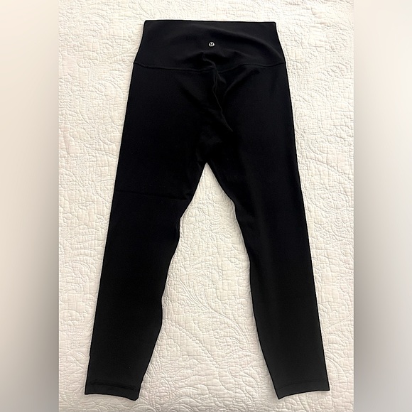 Lululemon Align 7/8 Leggings | Color: Black | Size 8 | EUC - Picture 2 of 5